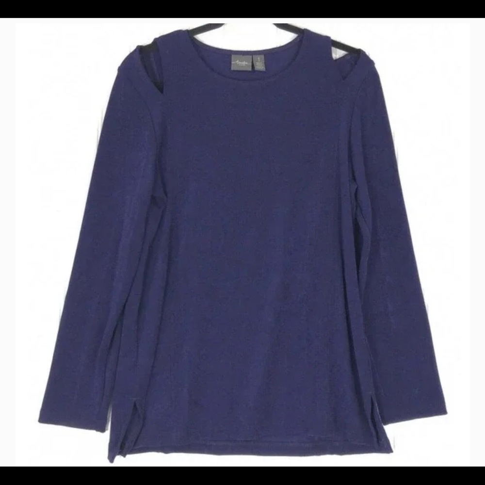 Travelers by Chico's top cold shoulder long sleeve Size 2